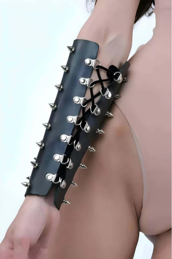 Çivi Detaylı Kol Takısı, Vücut Aksesuar Deri Harness - Brf1270