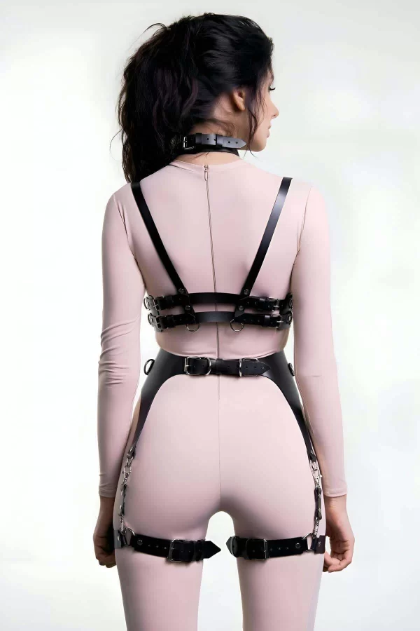 Halkalı Göğsü Açık Deri Jartiyer Harness Takım - Brf1231