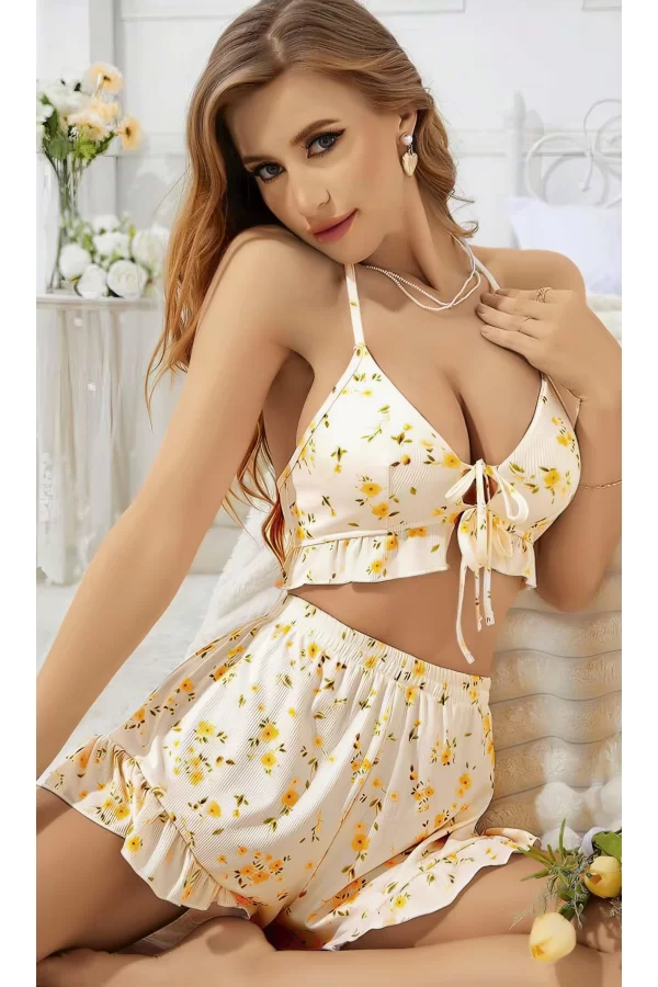 Kadın Çiçekli Ekru Askılı Şortlu Pijama Takım 6646