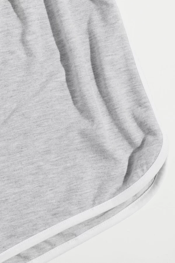 Kadın Gri Askılı Crop Top Ve Şortlu Gecelik Takım