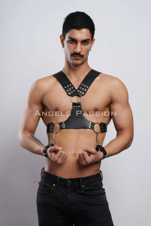 Kelepçeli Erkek  Göğüs Harness, Deri Erkek  Fantezi Harness, Kelepçeli Erkek  Harness - Brfm121