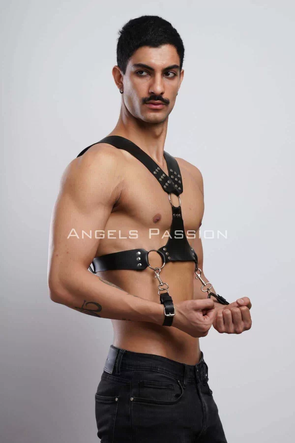 Kelepçeli Erkek  Göğüs Harness, Deri Erkek  Fantezi Harness, Kelepçeli Erkek  Harness - Brfm121