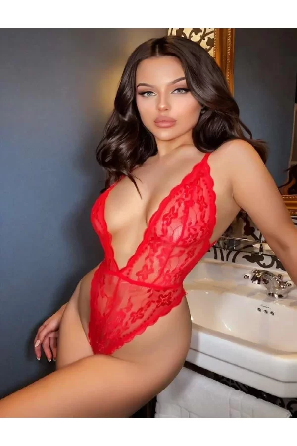 Kırmızı Dekolteli Dantelli Fantezi Askılı Babydoll