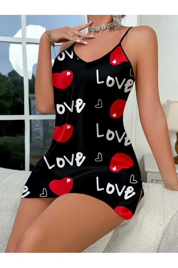 Love Desenli Saten Gecelik