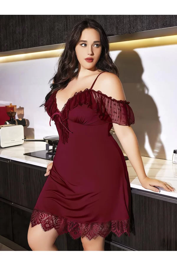 Luz&Pos Arias Closet Büyük Beden Bordo Dantel İşlemeli Omuz Detaylı Gecelik