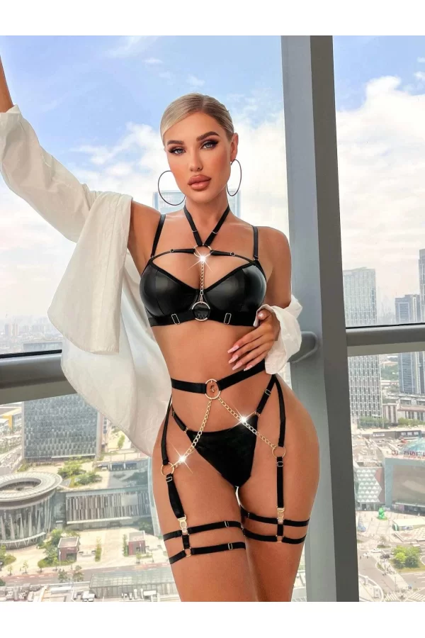 Luz&Pos Arias Closet Zincir Detaylı Jartiyerli Fantezi Siyah Deri Takım