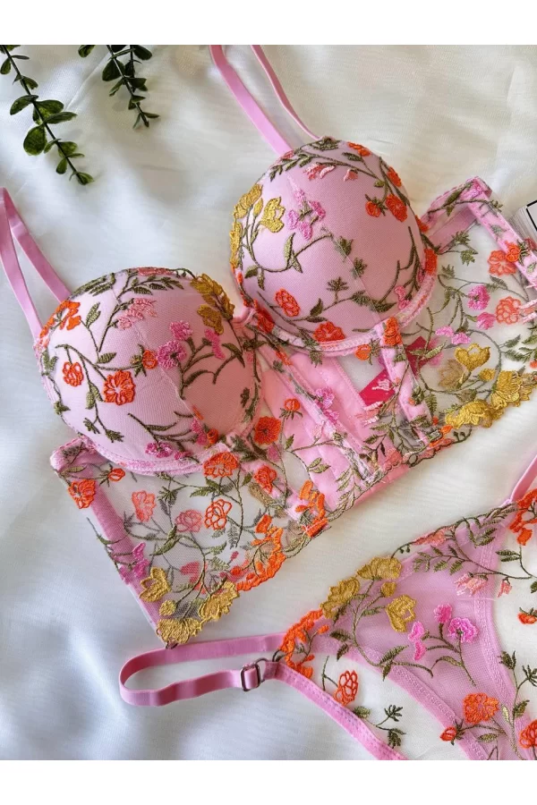 Özel Tasarım Pembe Dantel İşlemeli Çiçek Desenli Destekli Bralet Takımı
