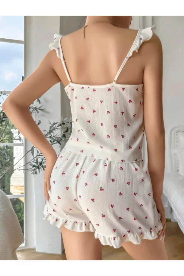 Pamuklu Beyaz Üstüne Kiraz Desen Fırfır Askılı Şortlu Pijama Takımı