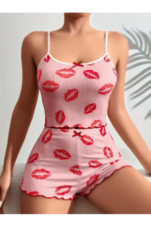 Pamuklu Kiss Öpücük Desen Pembe Şortlu Pijama Takımı