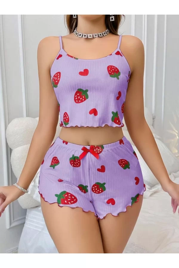 Pamuklu Lila Üstüne Çilek Desen Fitilli Askılı Şortlu Pijama Takımı