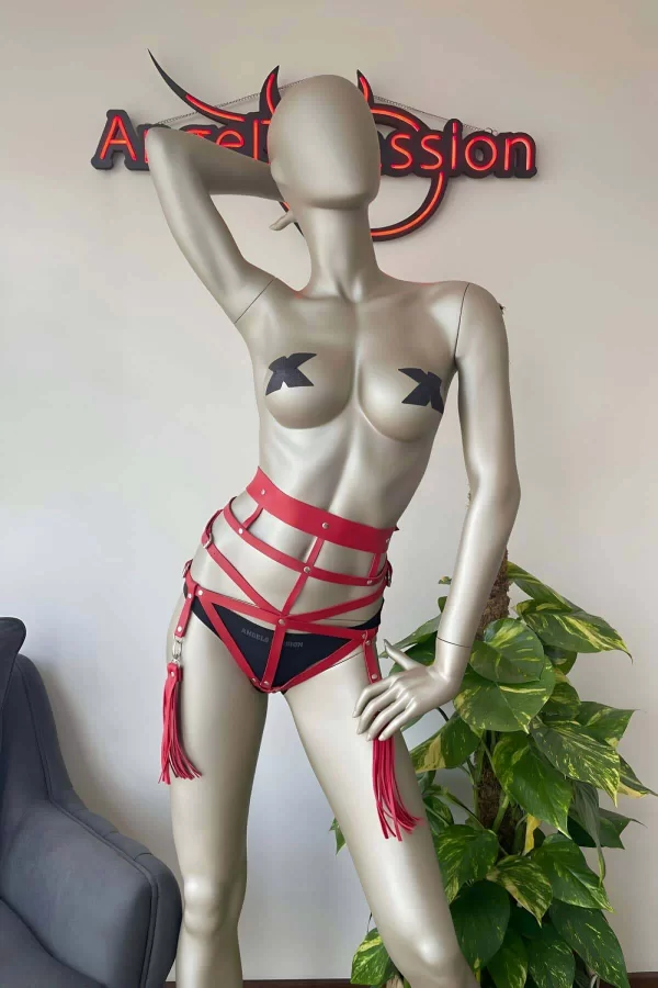 Püskül Detaylı Şık Kırmızı Harness