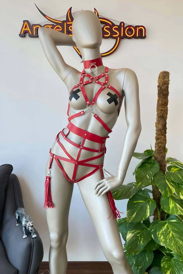 Tasmalı Kırmızı Harness Fantazi İç Giyim Takım