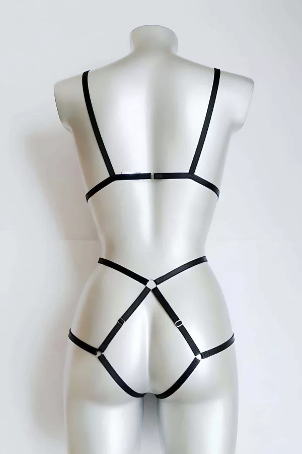 Vücudu Seksi Gösteren Lastik Harness - Brf371