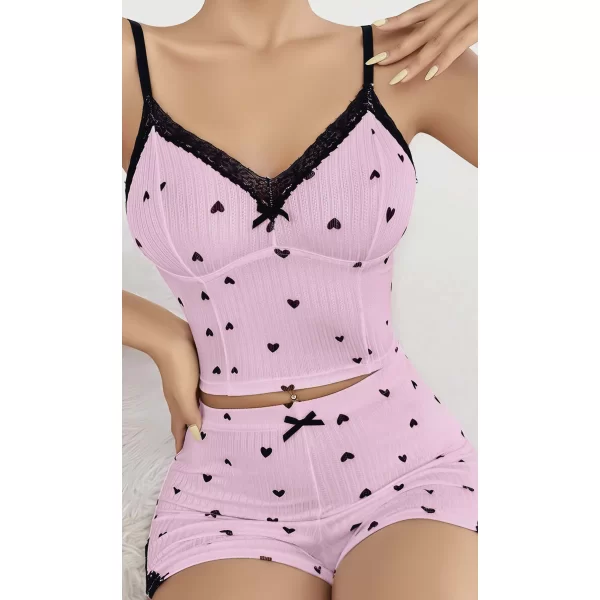 Kadın Pembe Kalp Desenli Askılı Şortlu Pijama Takım