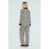 Luz&Pos Arias Closet Viskon Leopar Desenli Önden Düğmeli Pijama Takımı