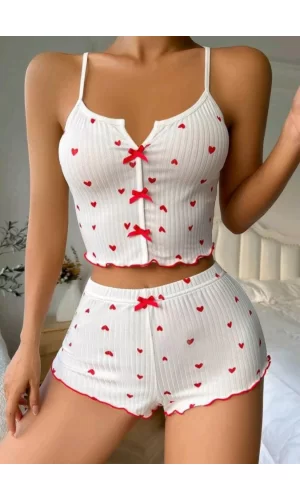 Beyaz Fiyonk Desenli Kalpli Askılı Şortlu Pijama Takım