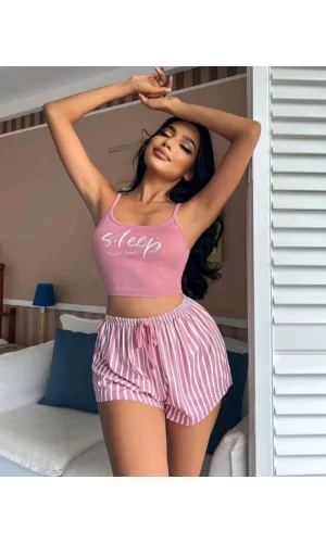 Kadın Pembe Çizgili Desen Askılı Şortlu Pijama Takım