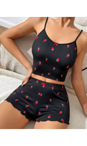 Kadın Siyah Çilek Desenli Seksi Gecelik Takım