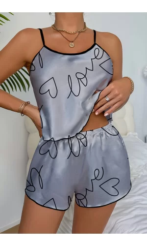 Love Baskılı Gri Saten Şortlu Gecelik Takım