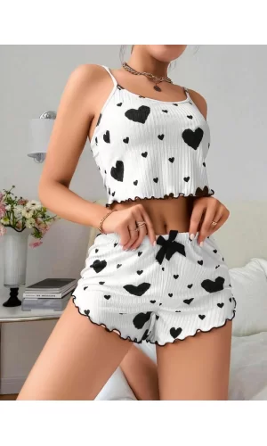 Pamuklu Beyaz Üstüne Siyah Kalp Desen Fitilli Askılı Şortlu Pijama Takımı