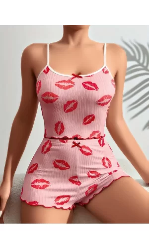Pamuklu Kiss Öpücük Desen Pembe Şortlu Pijama Takımı
