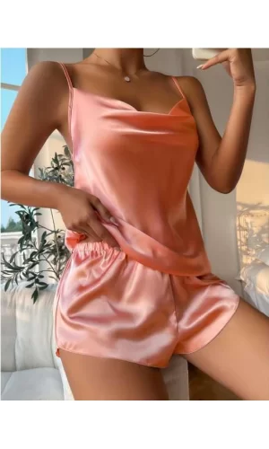 Pudra Degajeli İnce Askılı Saten Şortlu Takım
