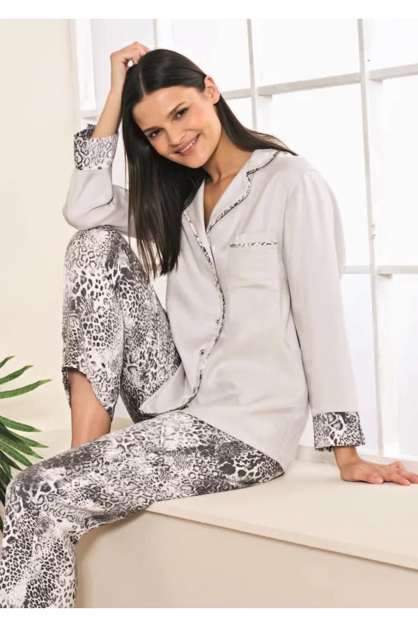 Luz&Pos Arias Closet Viskon Jakarlı Önden Düğmeli Desenli Pijama Takımı