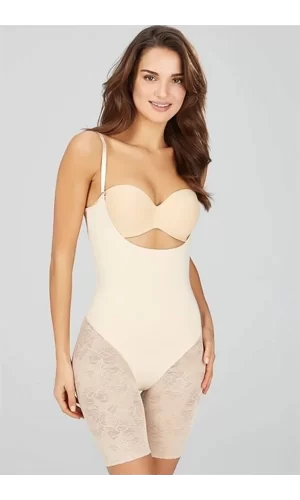 Kom Nadia Paçalı Korse
