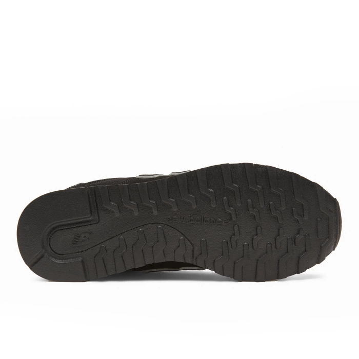 NEW BALANCE SYH