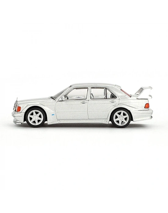 1/64 190E 2.5-16 Model Araç