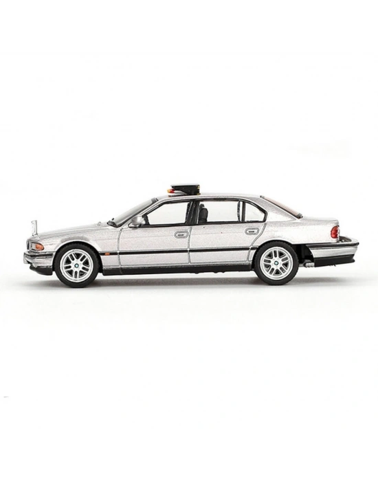 1/64 Model Araç