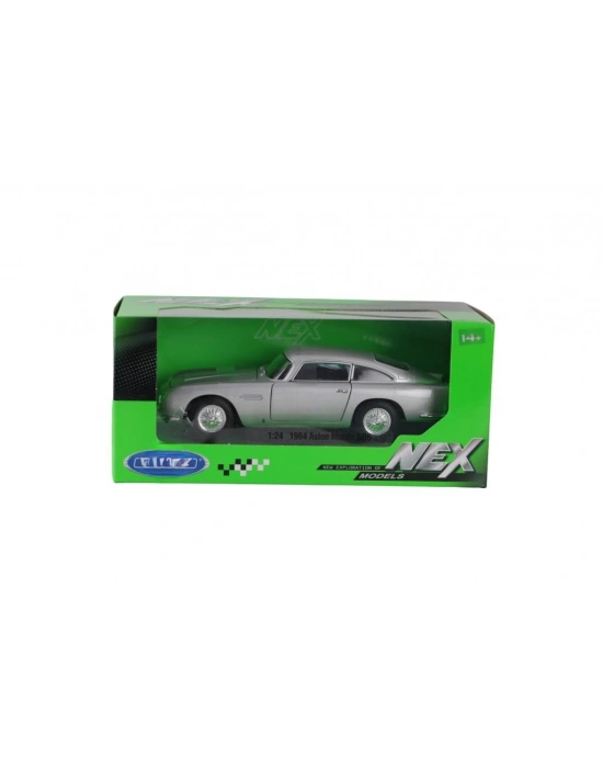 24101 1 24 64 Aston Martın DB5 12