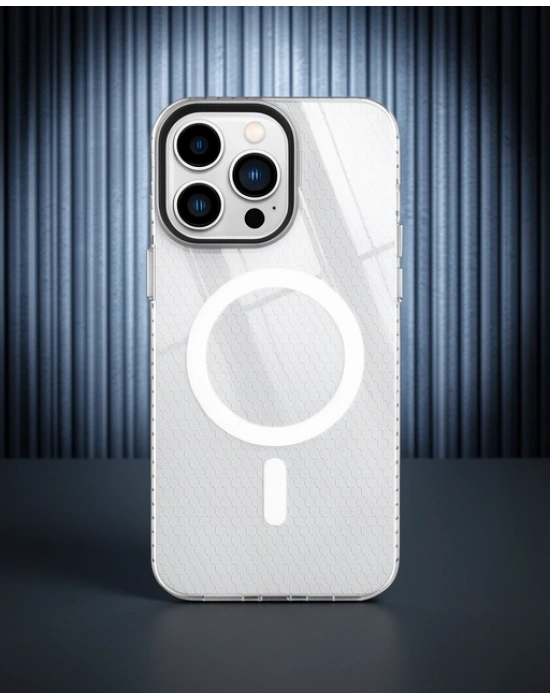Apple İphone 13 Pro Kılıf Beta Magneticsafe Silikon - Şeffaf