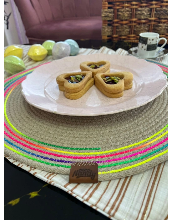 DecoHandy 39cm Neon Renkli Şeritli Jüt Örme Supla Amerikan Servis
