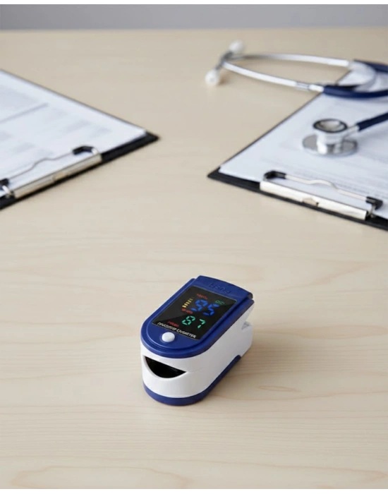 Kolay Kullanımlı Parmak Tipi Pulse Oksimetre Ev Tipi Kullanım