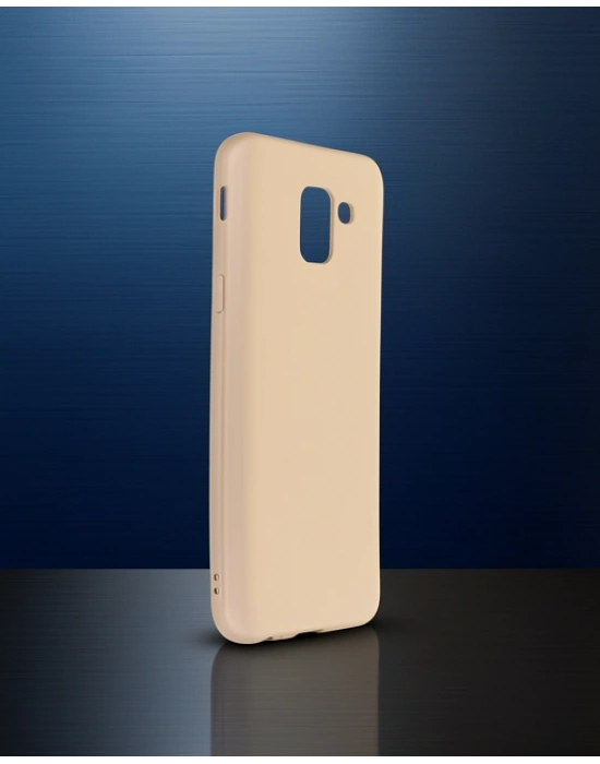 Samsung Galaxy J6 Kılıf First Silikon - Gold