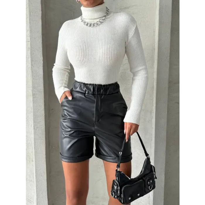 Beli lastikli duble paça deri şort siyah w24755