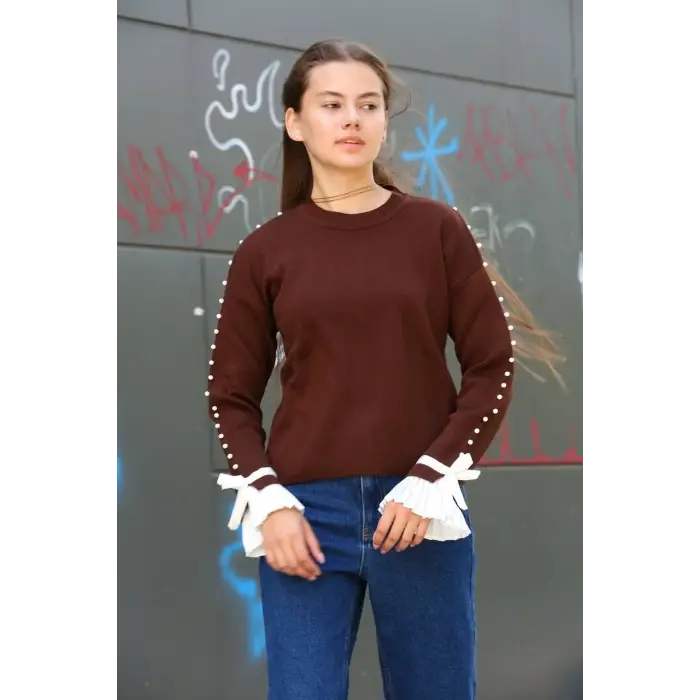 Boncuklu bile detaylı kazak kahve