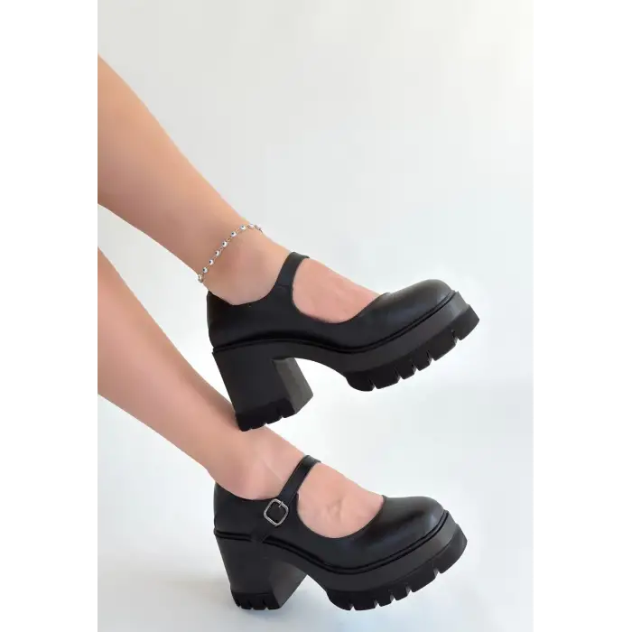 Dlor Siyah Cilt Dolgu Topuk Ayakkabı