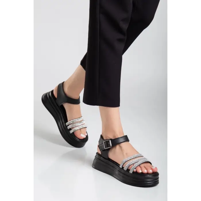 Lalen Siyah Kemerli Sandalet