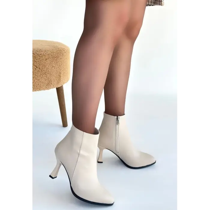 Mişha Bej Cilt Topuklu Bot