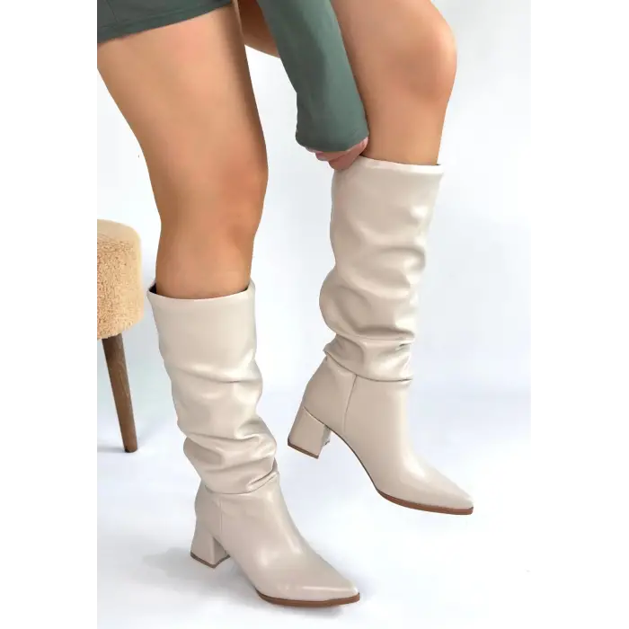 Piyat Ten Cilt Topuklu Çizme