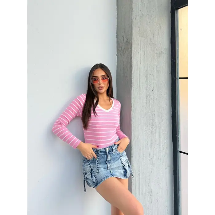 V yaka çizgili bluz pembe A3699
