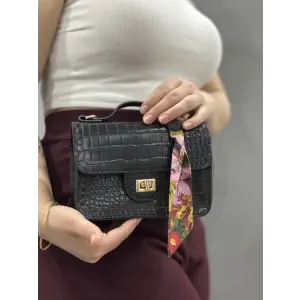 Jisse siyah cilt çanta