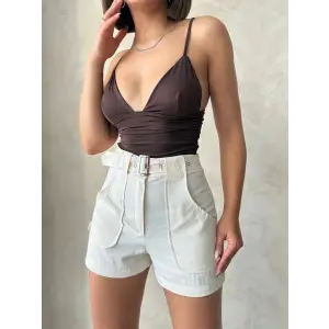 Kemer detaylı gabardin şort krem s25289