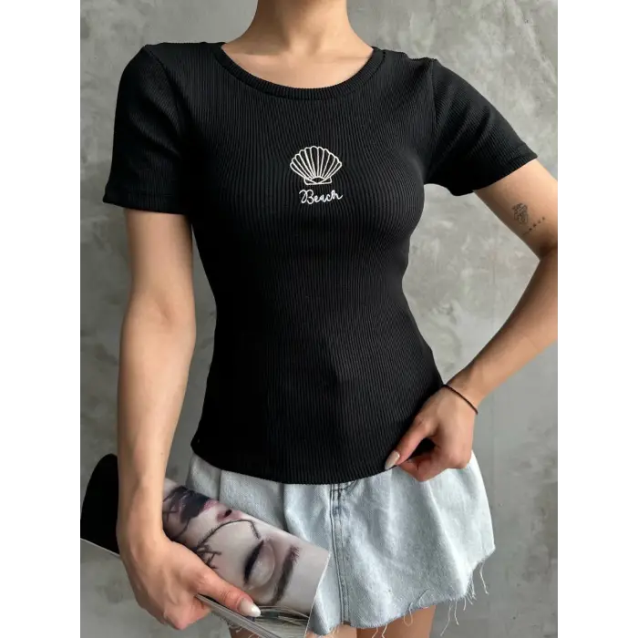 Bac nakışlı bluz