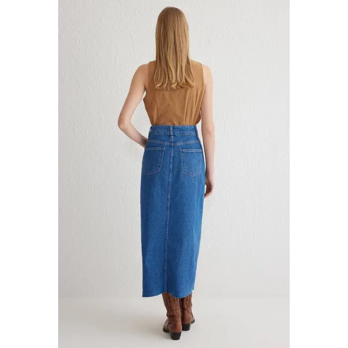 Çift yırtmaçlı jean etek s140