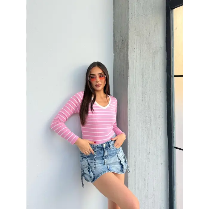 V yaka çizgili bluz pembe A3699
