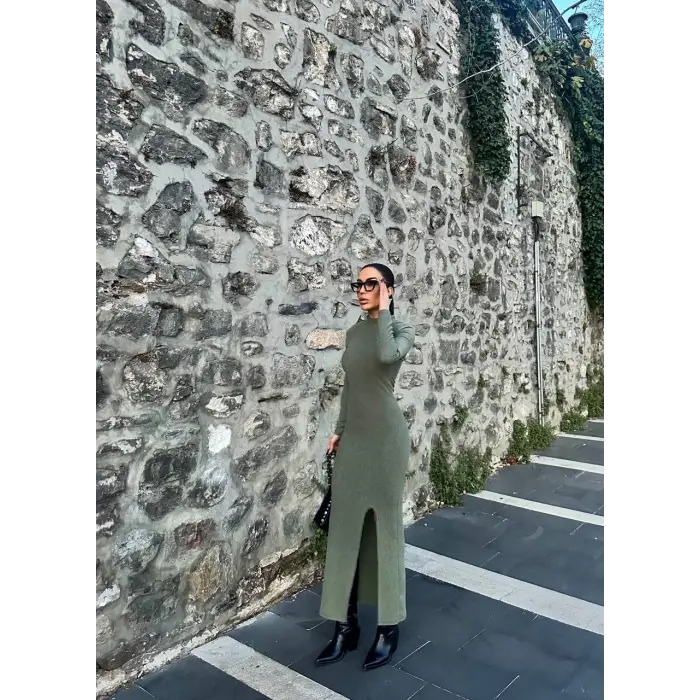 Yırtmaçlı kalın bürümcük uzun elbise Yeşil
