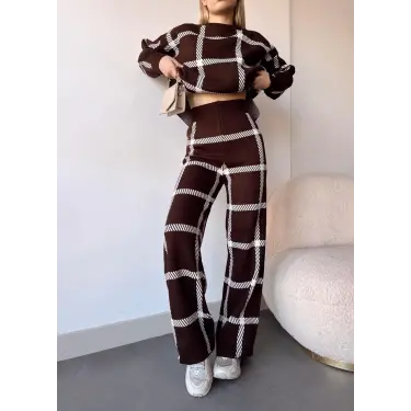 Ekoseli triko takım kahvebeyaz